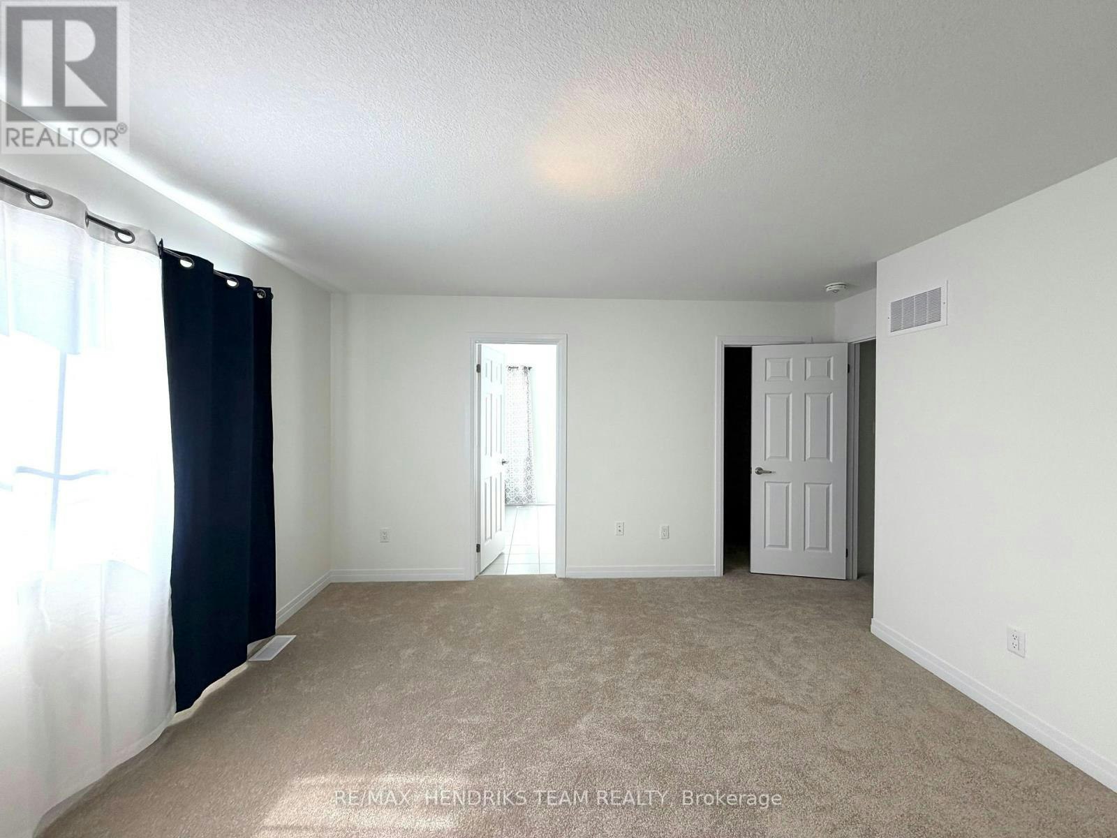 5 Derose Avenue S, Thorold, ON, L3B 5N5 - 10