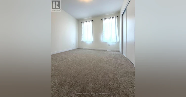 5 Derose Avenue S, Thorold, ON, L3B 5N5 - 19