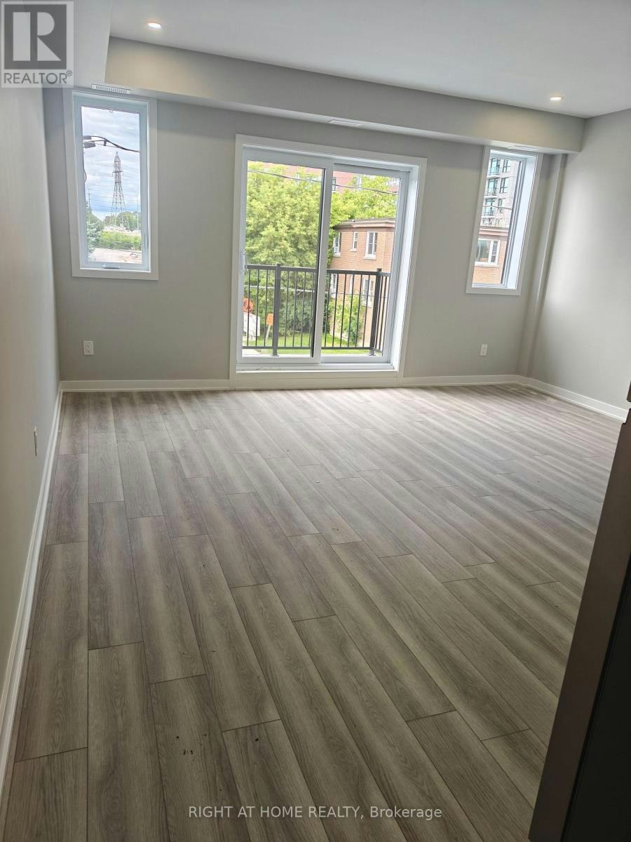 C-1332 Thames Street, Ottawa, ON, K1Z 7N4 - 4