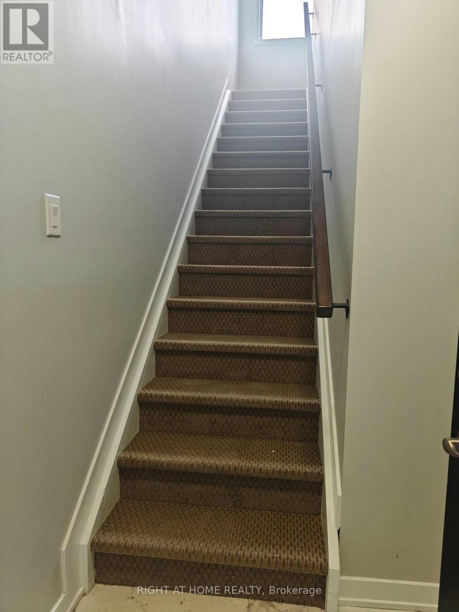 C-1332 Thames Street, Ottawa, ON, K1Z 7N4 - 2