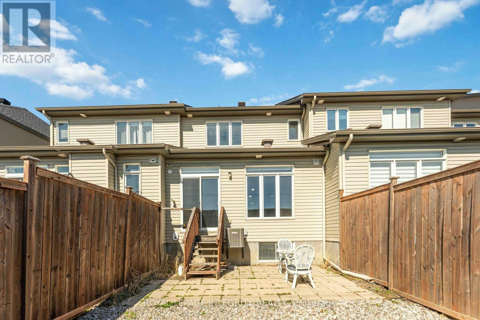 521 Rioja Street, Ottawa, ON, K2S 0H8 - 32