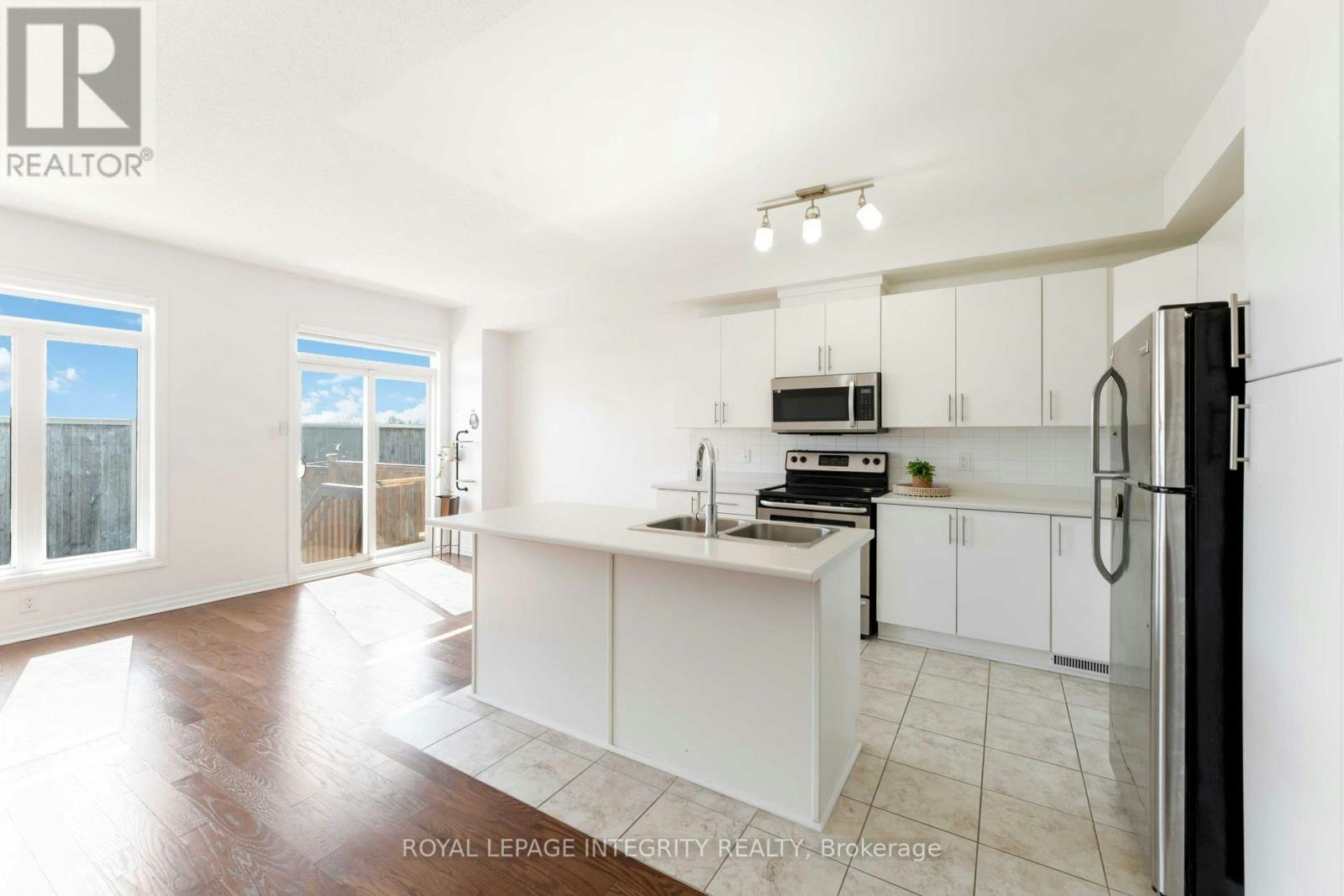 521 Rioja Street, Ottawa, ON, K2S 0H8 - 10