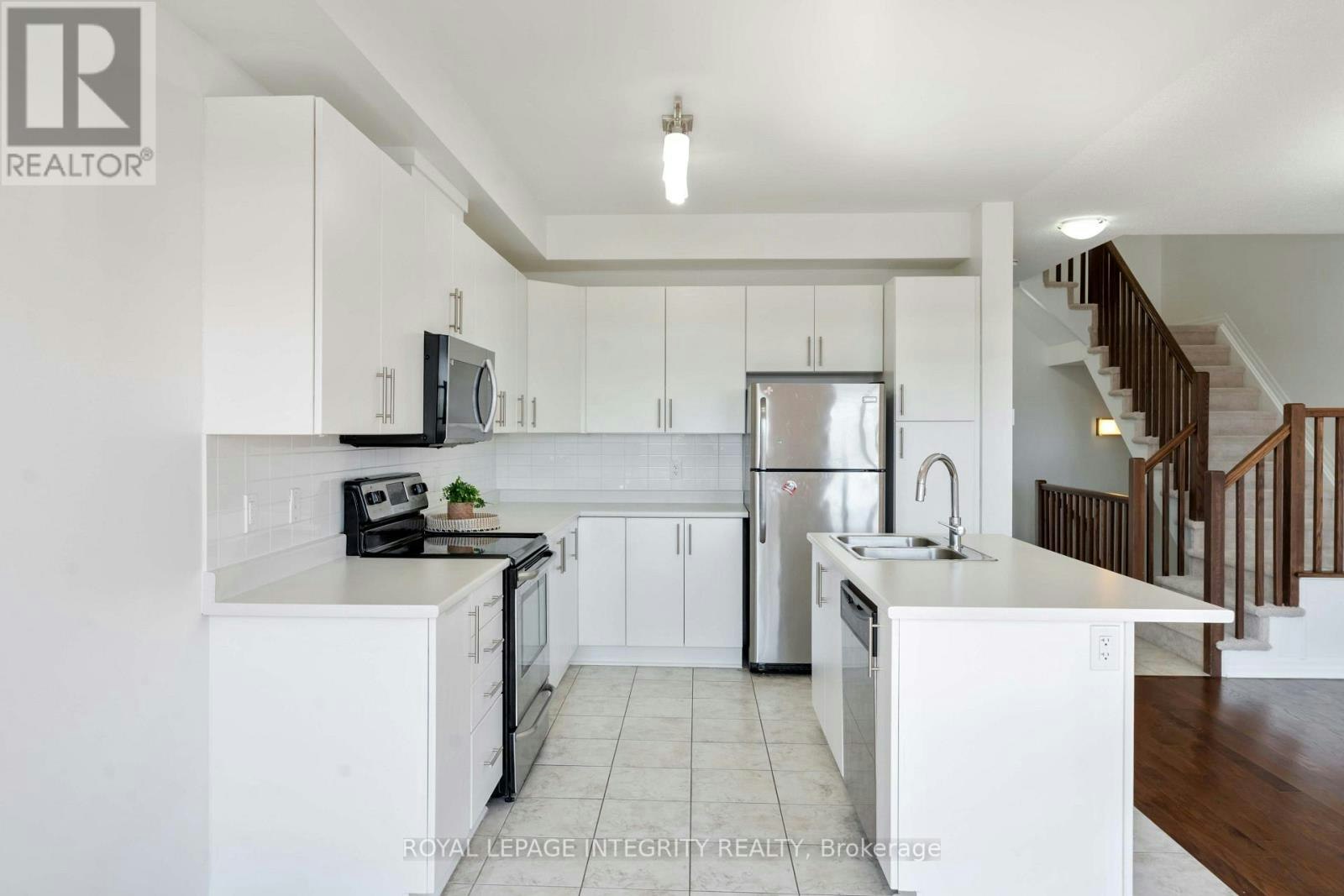521 Rioja Street, Ottawa, ON, K2S 0H8 - 14