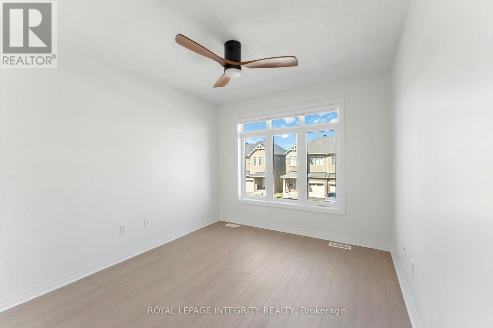 521 Rioja Street, Ottawa, ON, K2S 0H8 - 22
