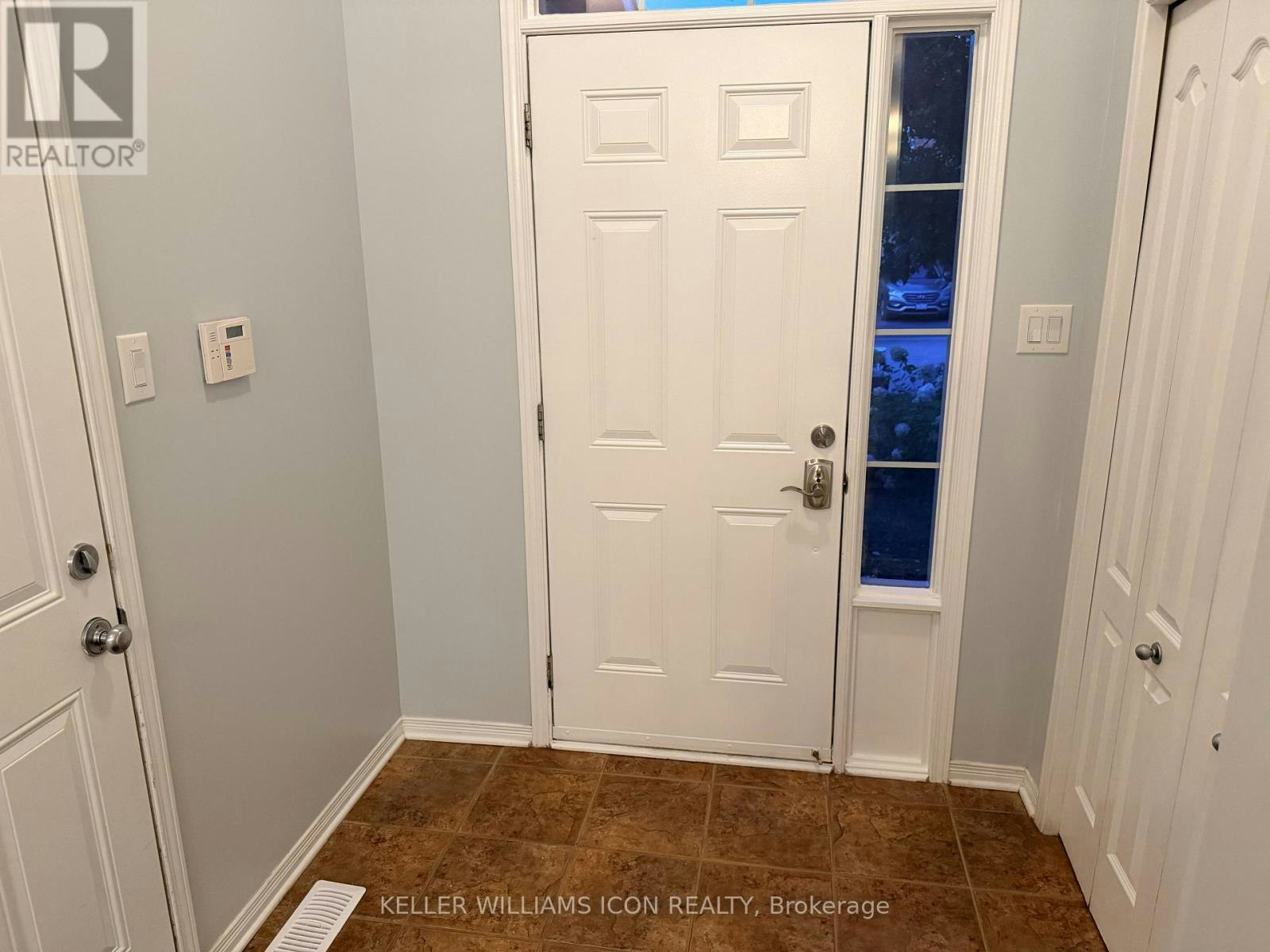 262 Badgeley Avenue, Ottawa, ON, K2T 0A7 - 2