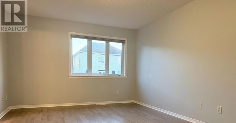262 Badgeley Avenue, Ottawa, ON, K2T 0A7 - 10