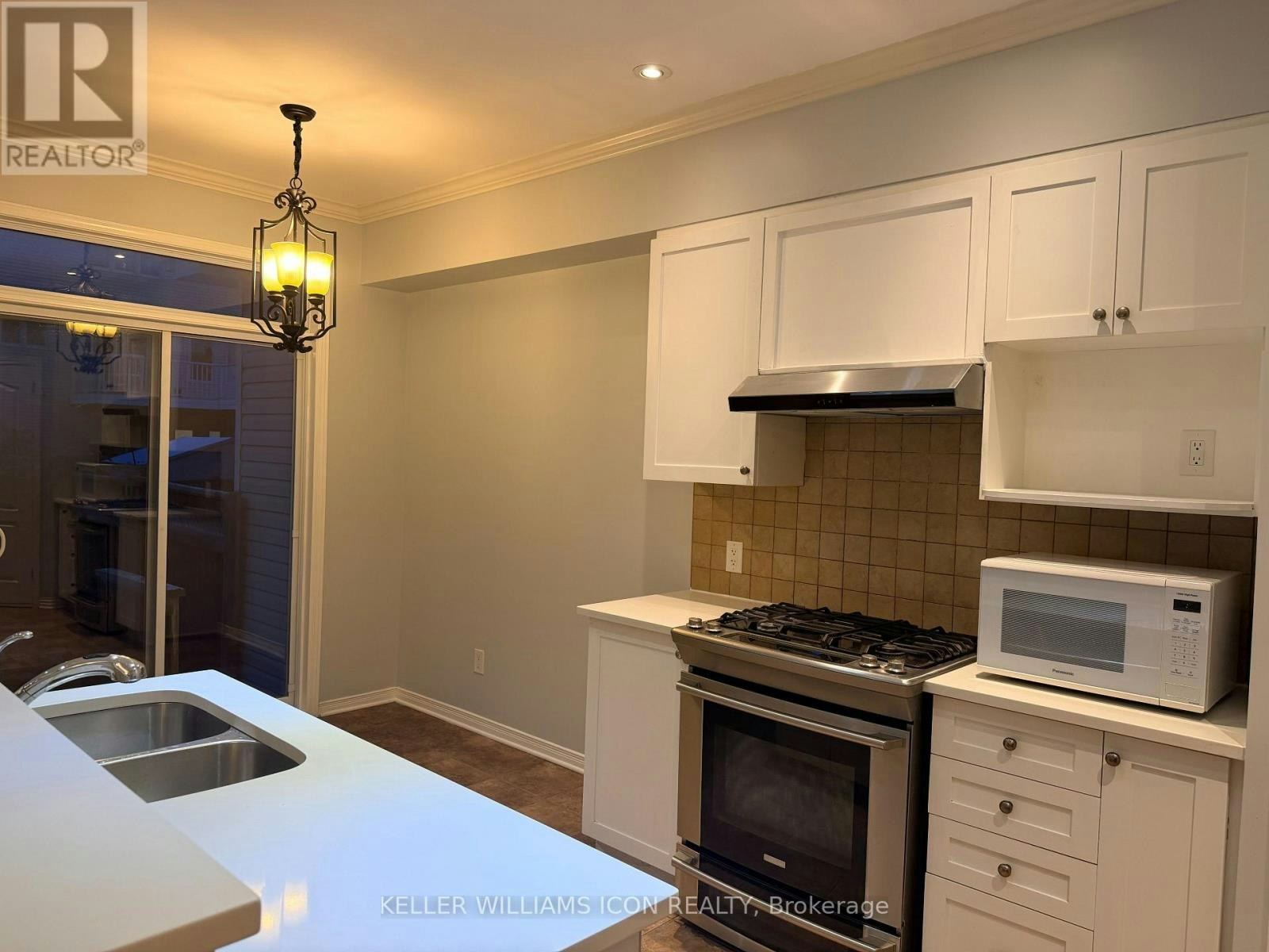 262 Badgeley Avenue, Ottawa, ON, K2T 0A7 - 6
