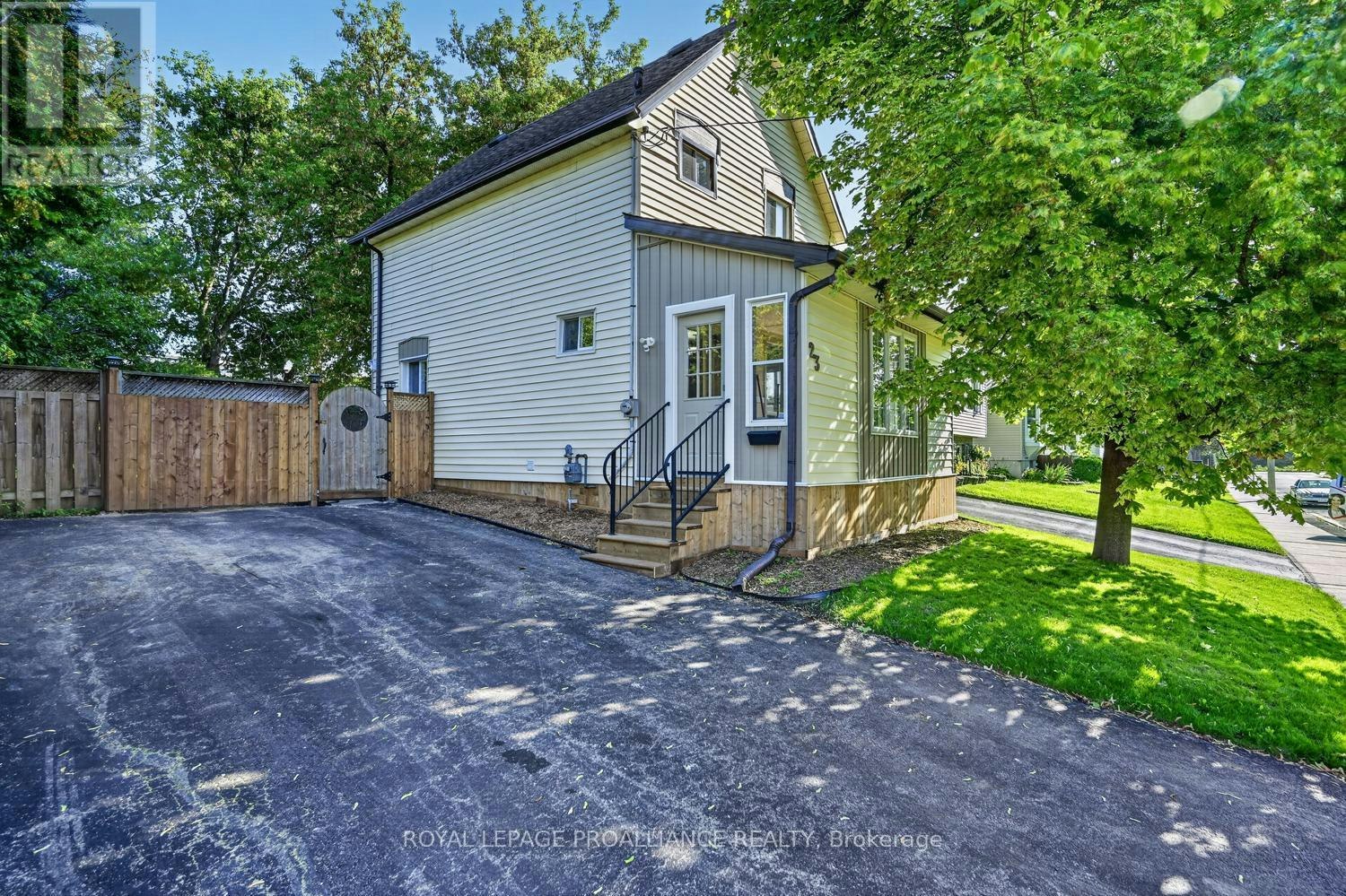 23 Sophia Street, Brockville, ON, K6V 1V5