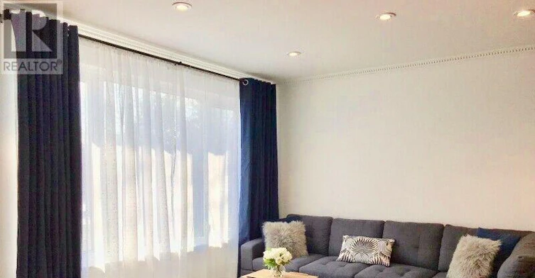 UPPER-77 Elise Terrace, Toronto, ON, M2R 2W9 - 2