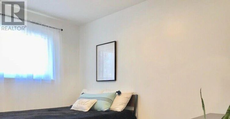 UPPER-77 Elise Terrace, Toronto, ON, M2R 2W9 - 6