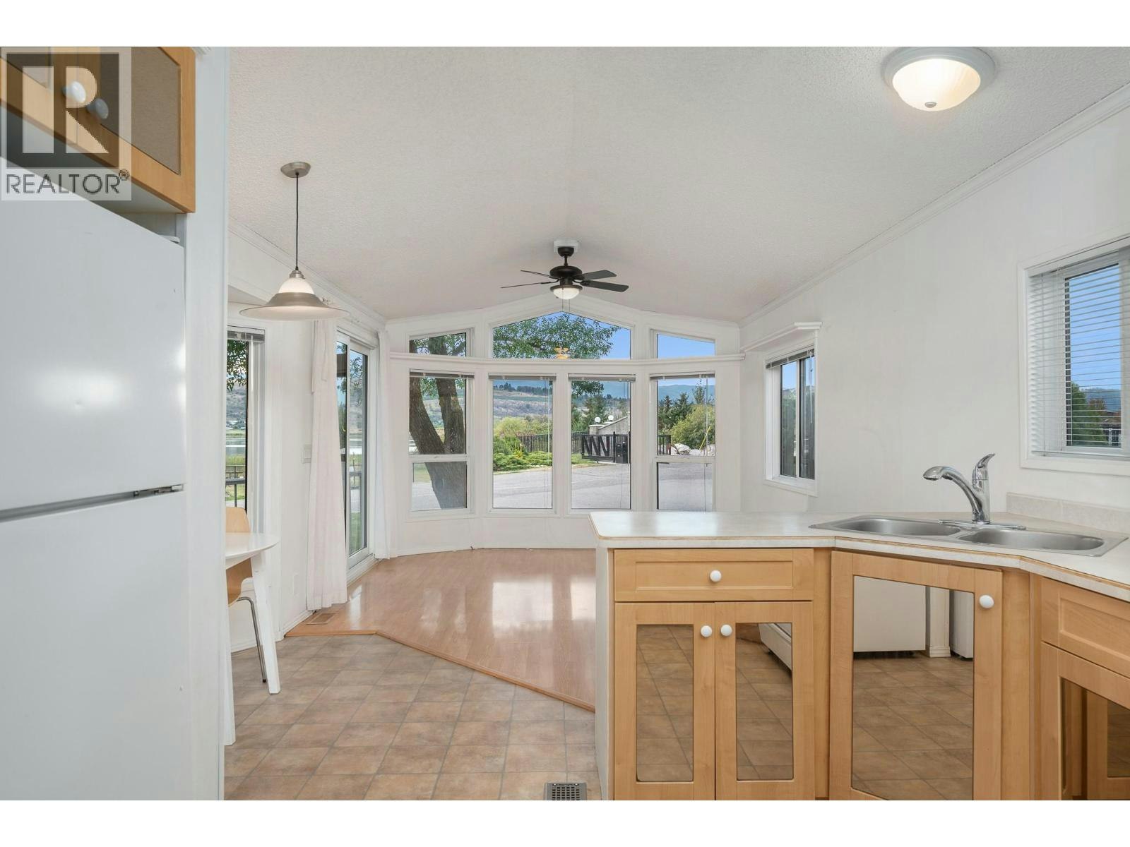 98-8000 Highland Road, Vernon, BC, V1B 3W5 - 10