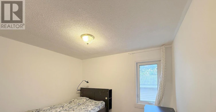 68 Meadowlands Drive W, Ottawa, ON, K2G 2R6 - 9