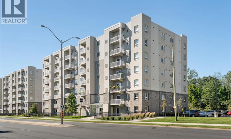 510-1611 Banwell Road