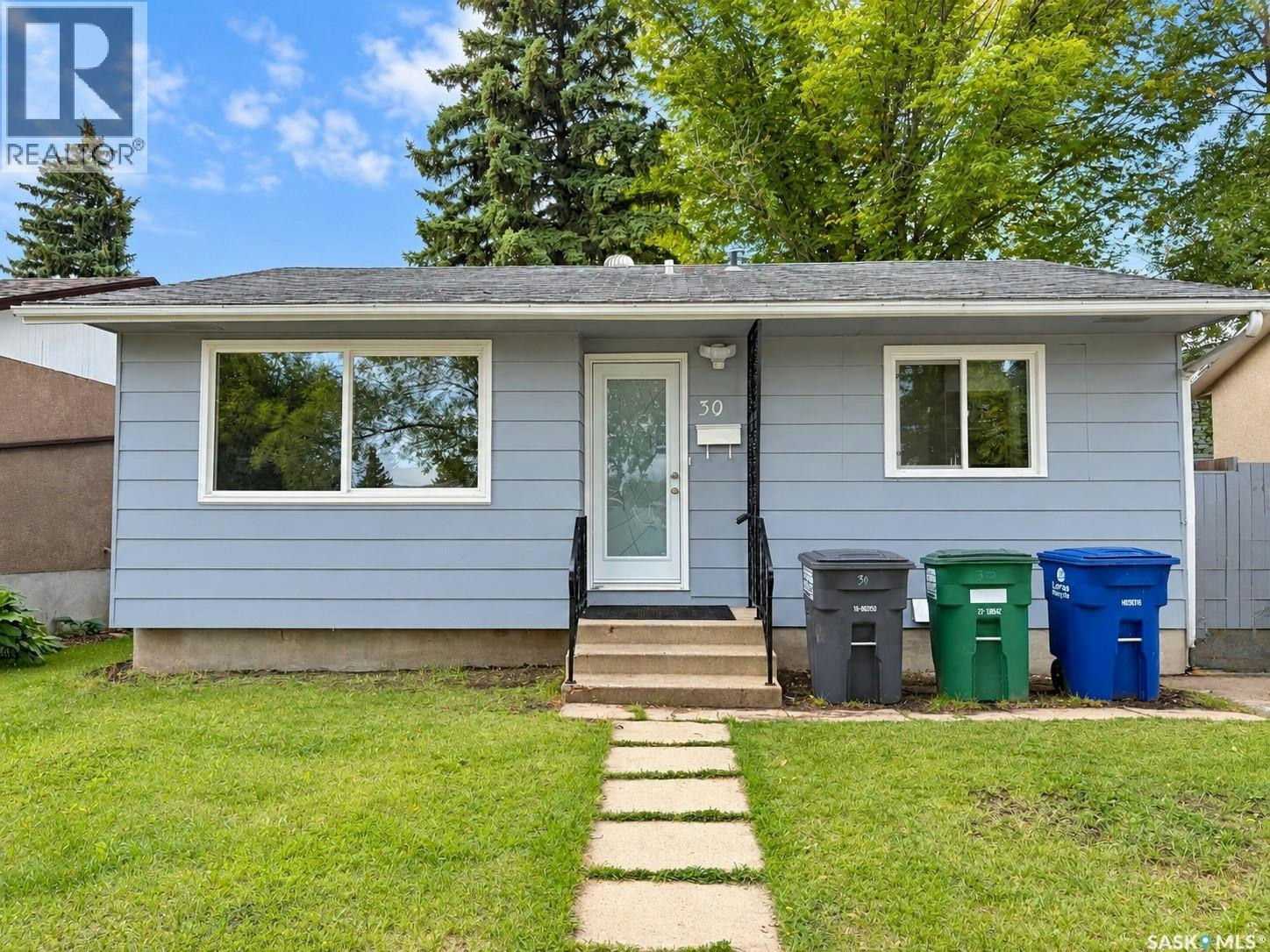 30 Confederation Crescent, Saskatoon, SK, S7L 4V2