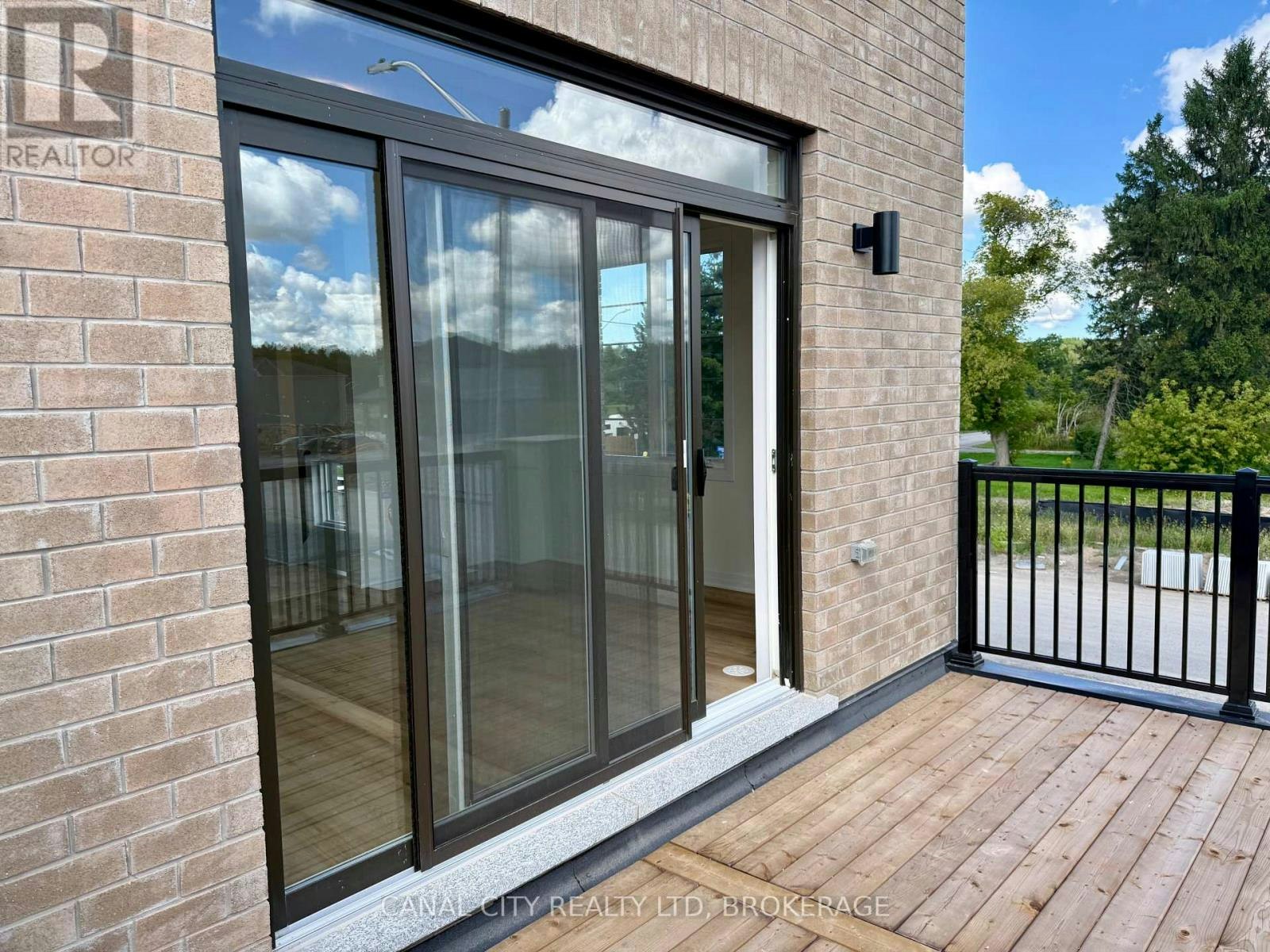 1 Vanderburg Lane, Thorold, ON, L2V 0R1 - 12