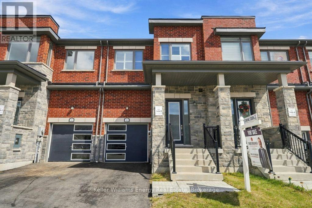 2013 Verne Bowen Street, Oshawa, ON, L1L 0S1