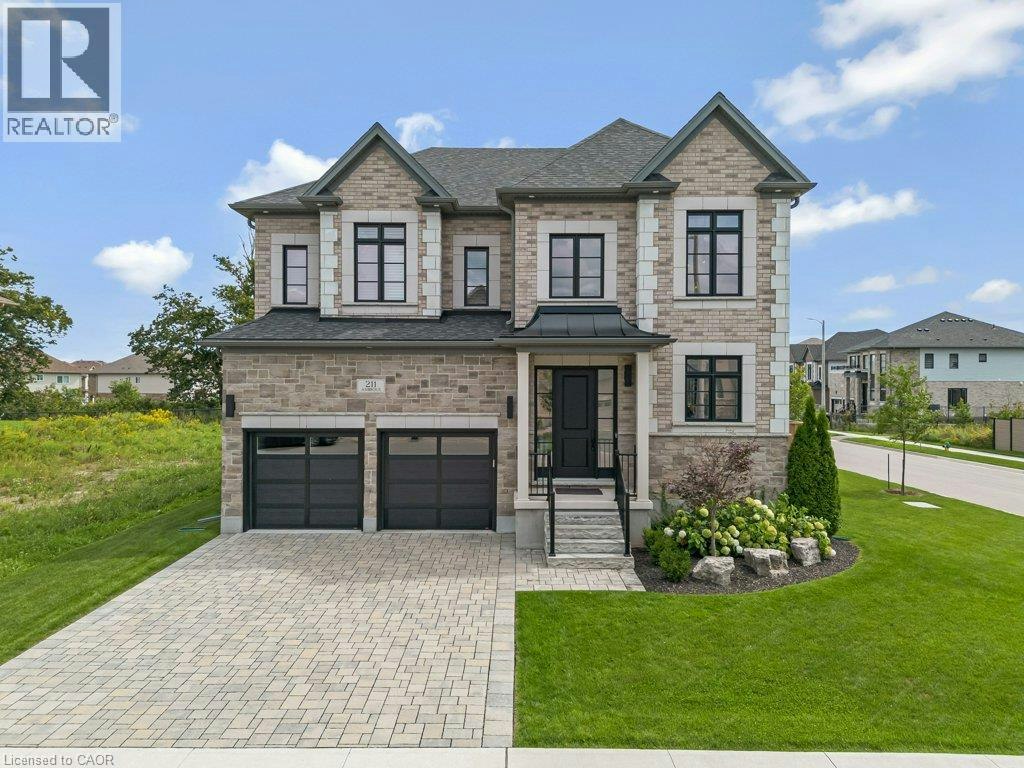 211 Ambrous Crescent, Guelph, ON, N1G 0G3