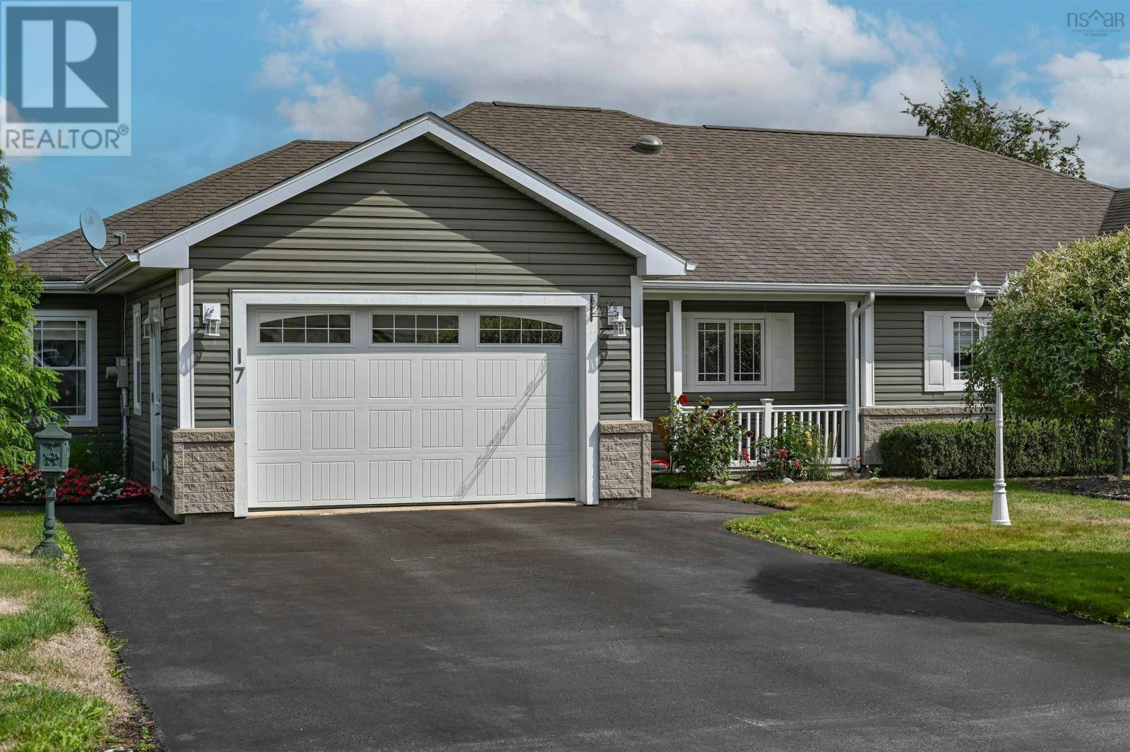17 Beckwith Drive, Berwick, NS, B0P 1E0