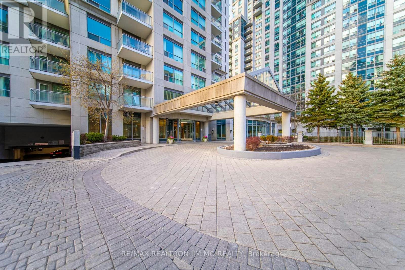311-21 Hillcrest Avenue, Toronto, ON, M2N 7K2 - 2