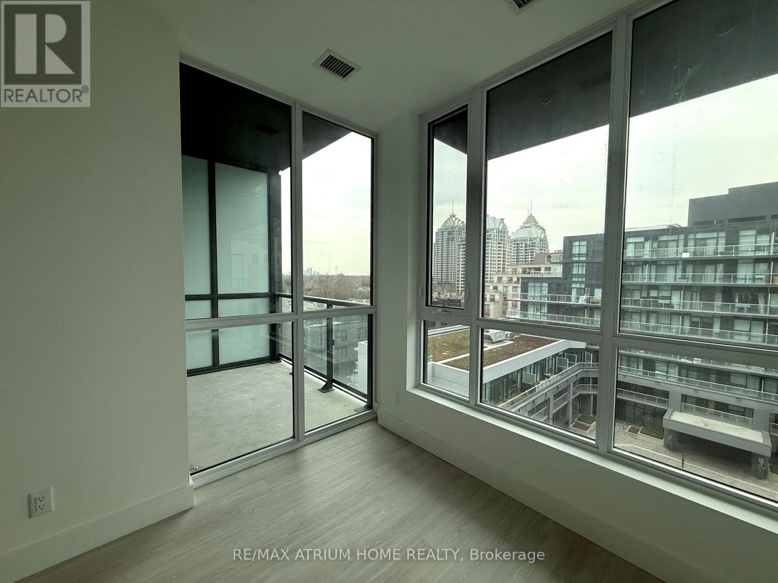 704-6 Greenbriar Road, Toronto, ON, M2K 0H6 - 7