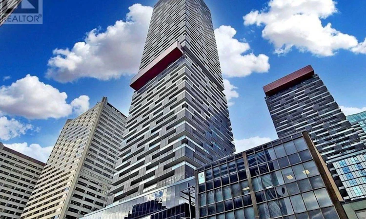 5603-8 Eglinton Avenue E