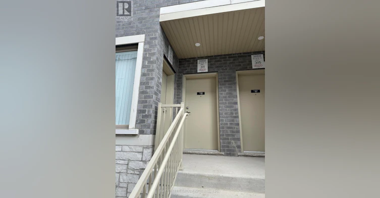 TH166-151 Honey Crisp Crescent, Vaughan, ON, L4K 5Z8 - 2