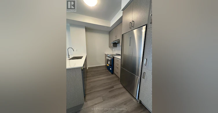 TH166-151 Honey Crisp Crescent, Vaughan, ON, L4K 5Z8 - 5