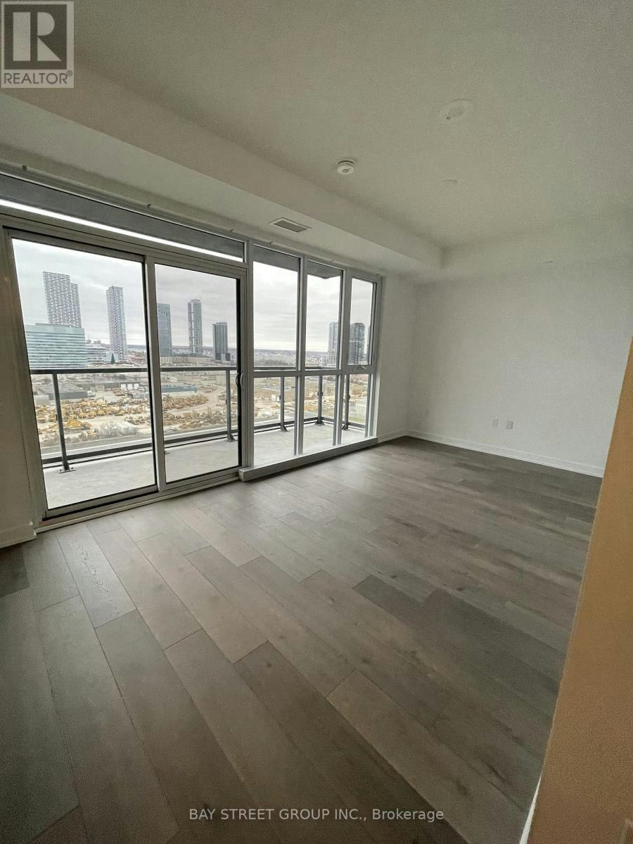 1717-10 Honeycrisp Crescent, Vaughan, ON, L4K 0M7 - 3