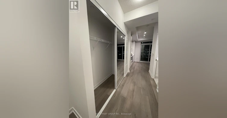 1717-10 Honeycrisp Crescent, Vaughan, ON, L4K 0M7 - 8