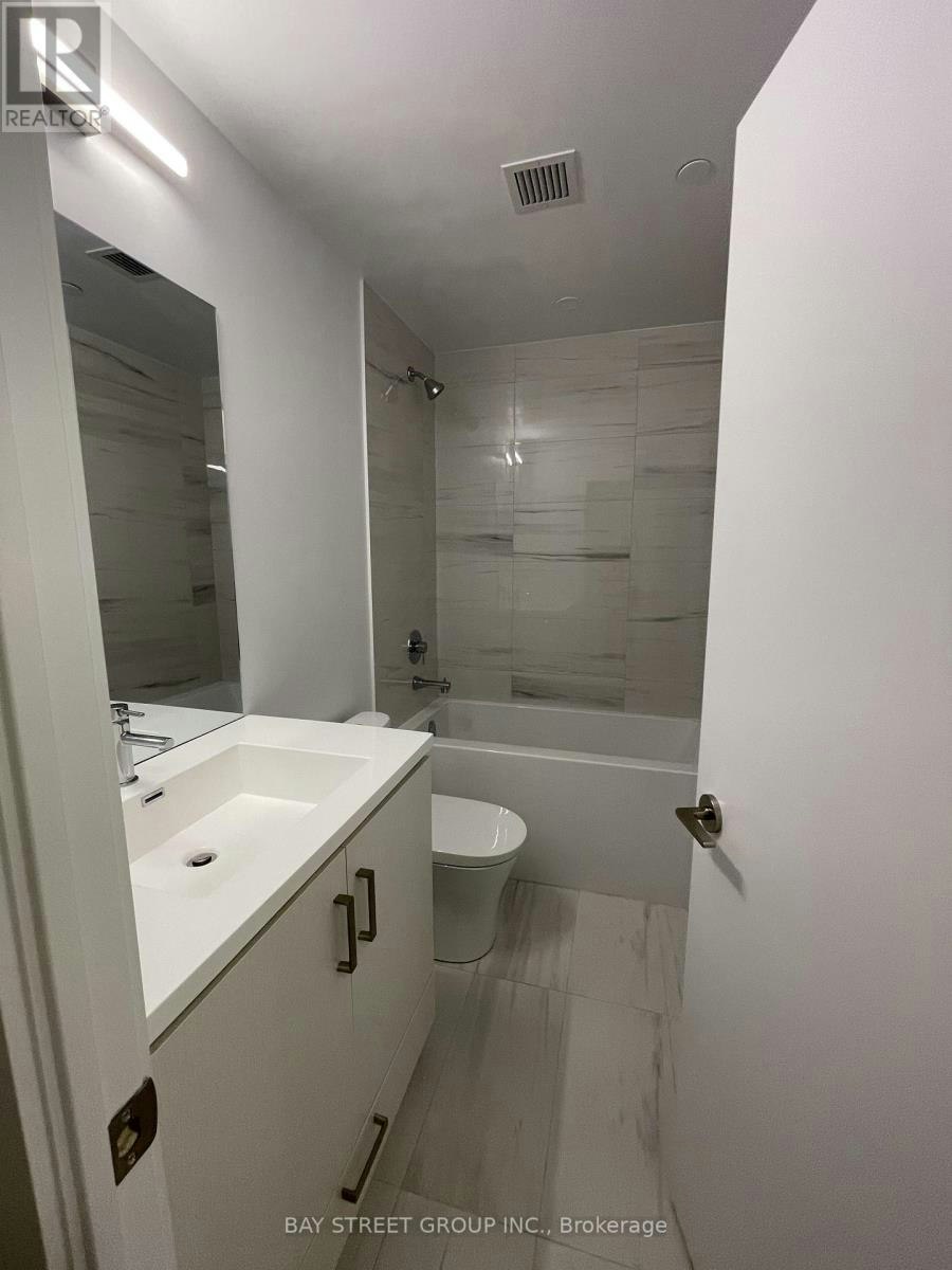 1717-10 Honeycrisp Crescent, Vaughan, ON, L4K 0M7 - 7
