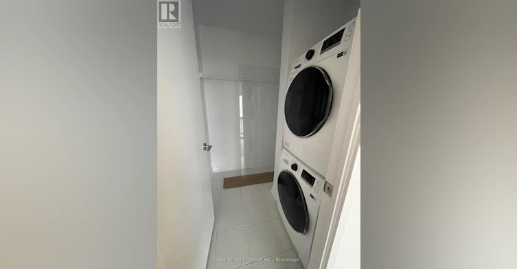 1717-10 Honeycrisp Crescent, Vaughan, ON, L4K 0M7 - 12