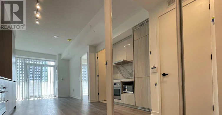 2802-28 Interchange Way, Vaughan, ON, L4K 0P8 - 7
