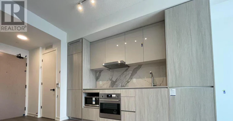 2802-28 Interchange Way, Vaughan, ON, L4K 0P8 - 8