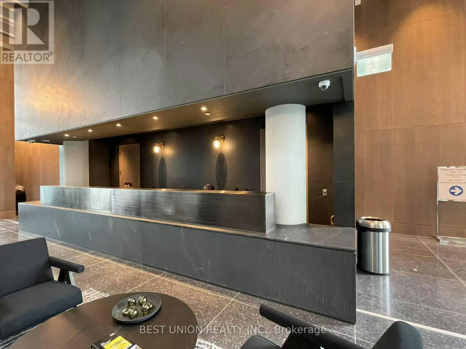2802-28 Interchange Way, Vaughan, ON, L4K 0P8 - 3