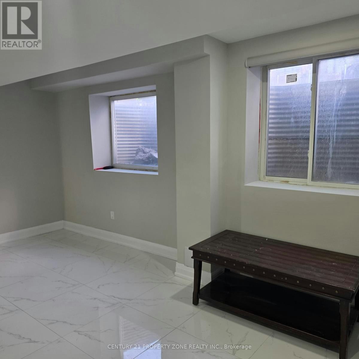 2 Bachelor Street, Brampton, ON, L7A 5B1 - 3