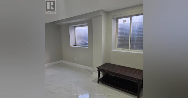 2 Bachelor Street, Brampton, ON, L7A 5B1 - 3