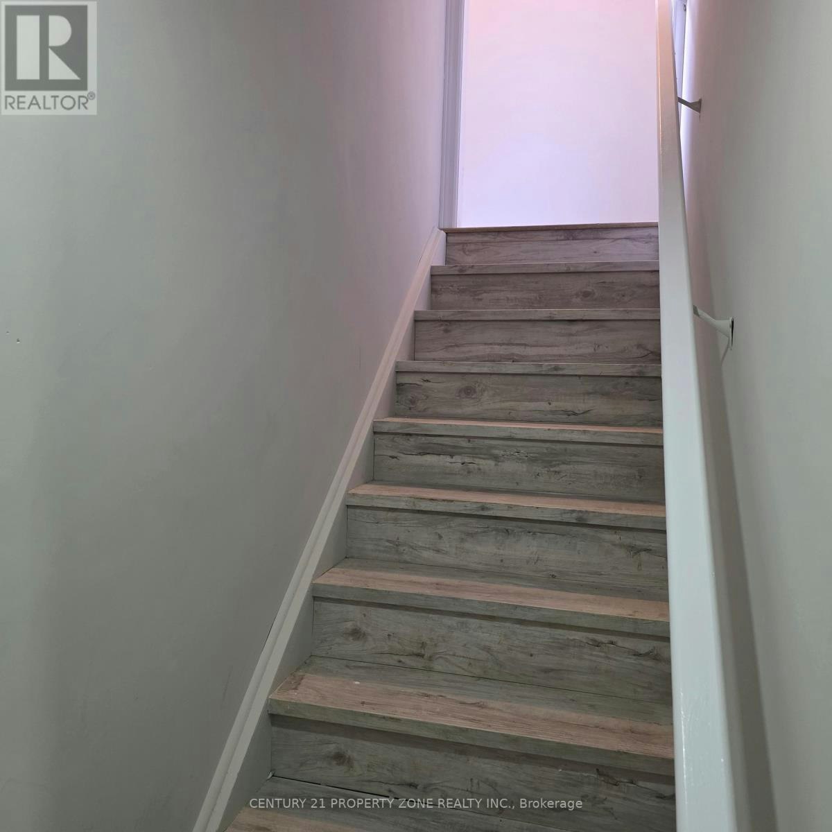 2 Bachelor Street, Brampton, ON, L7A 5B1 - 12