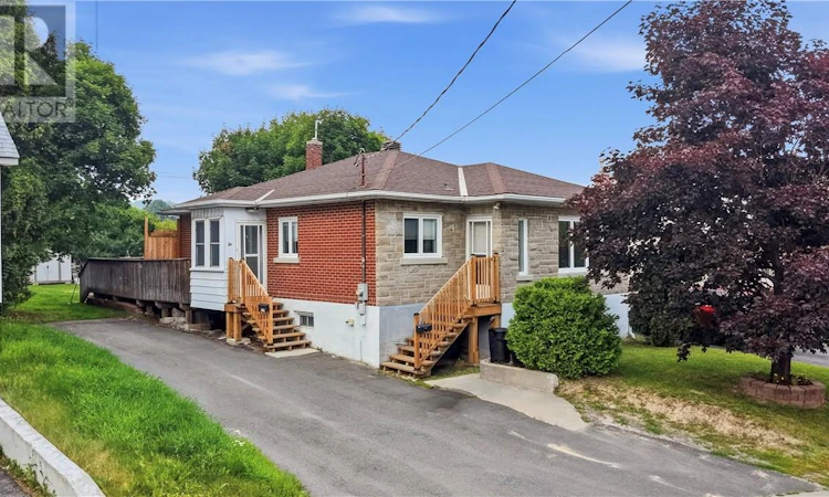 255 Fenton Avenue
