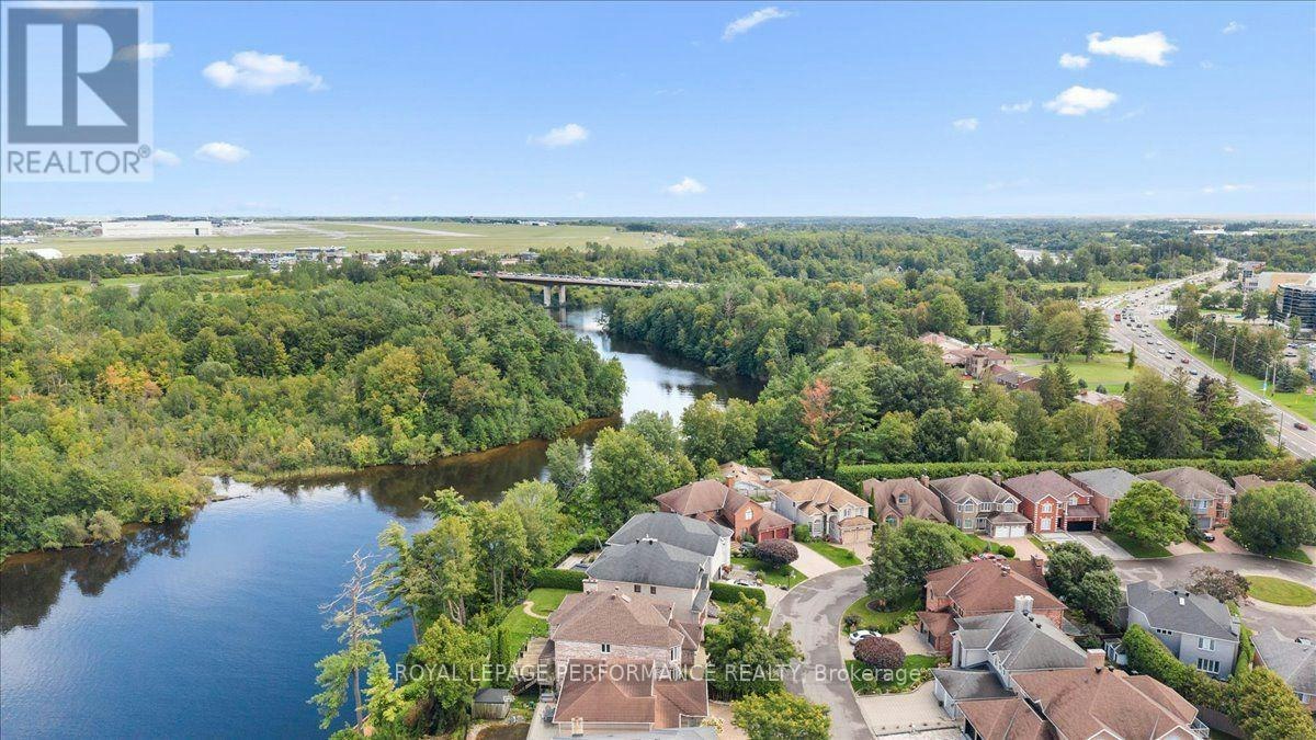 4 Wellsmere Court, Ottawa, ON, K2E 8C2 - 50