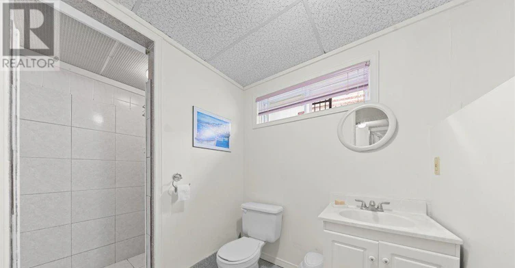 4 Wellsmere Court, Ottawa, ON, K2E 8C2 - 40