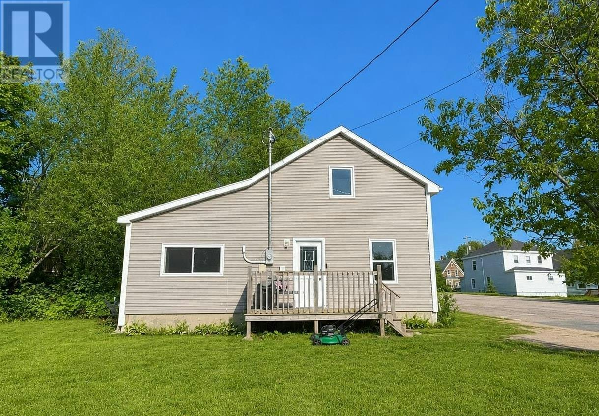5 Forge Street, Trenton, NS, B0K 1X0