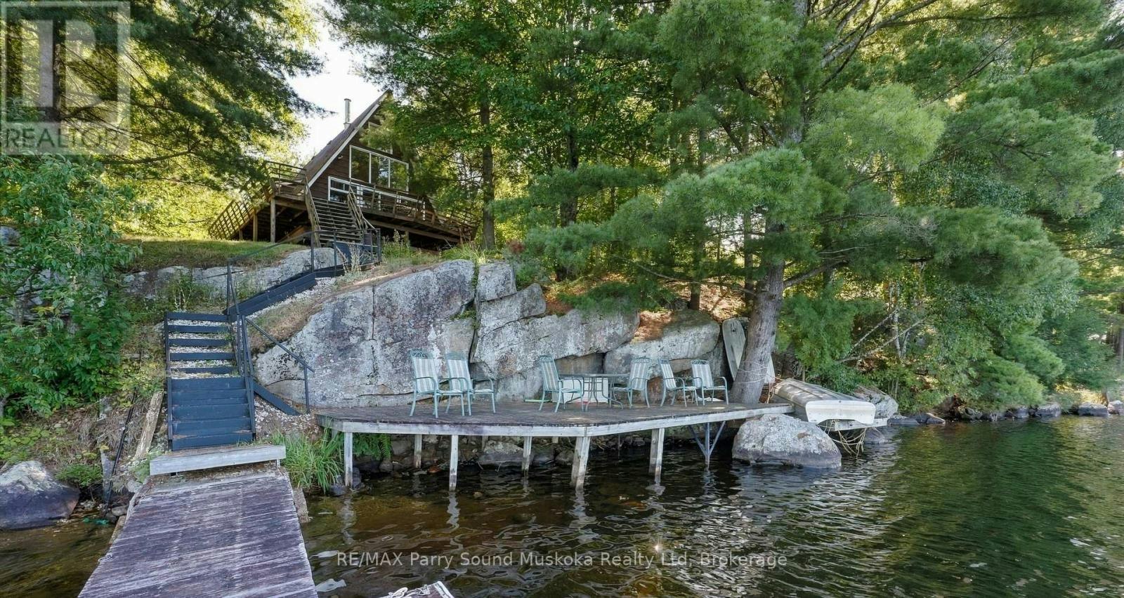 22 Marine Drive, McKellar, ON, P2A 0B4