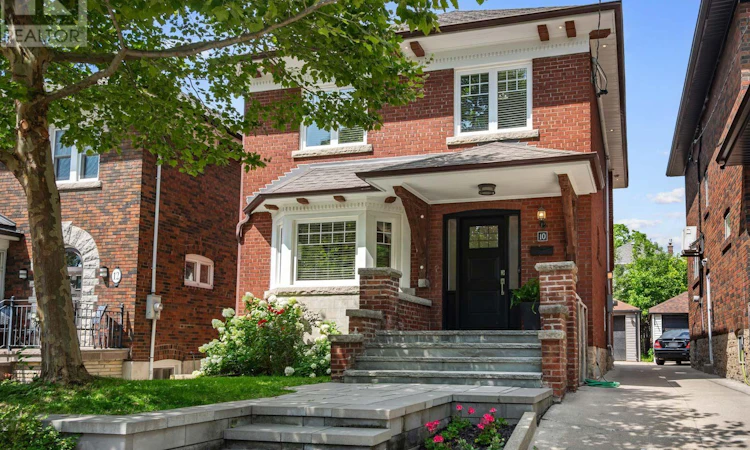10 Elora Road