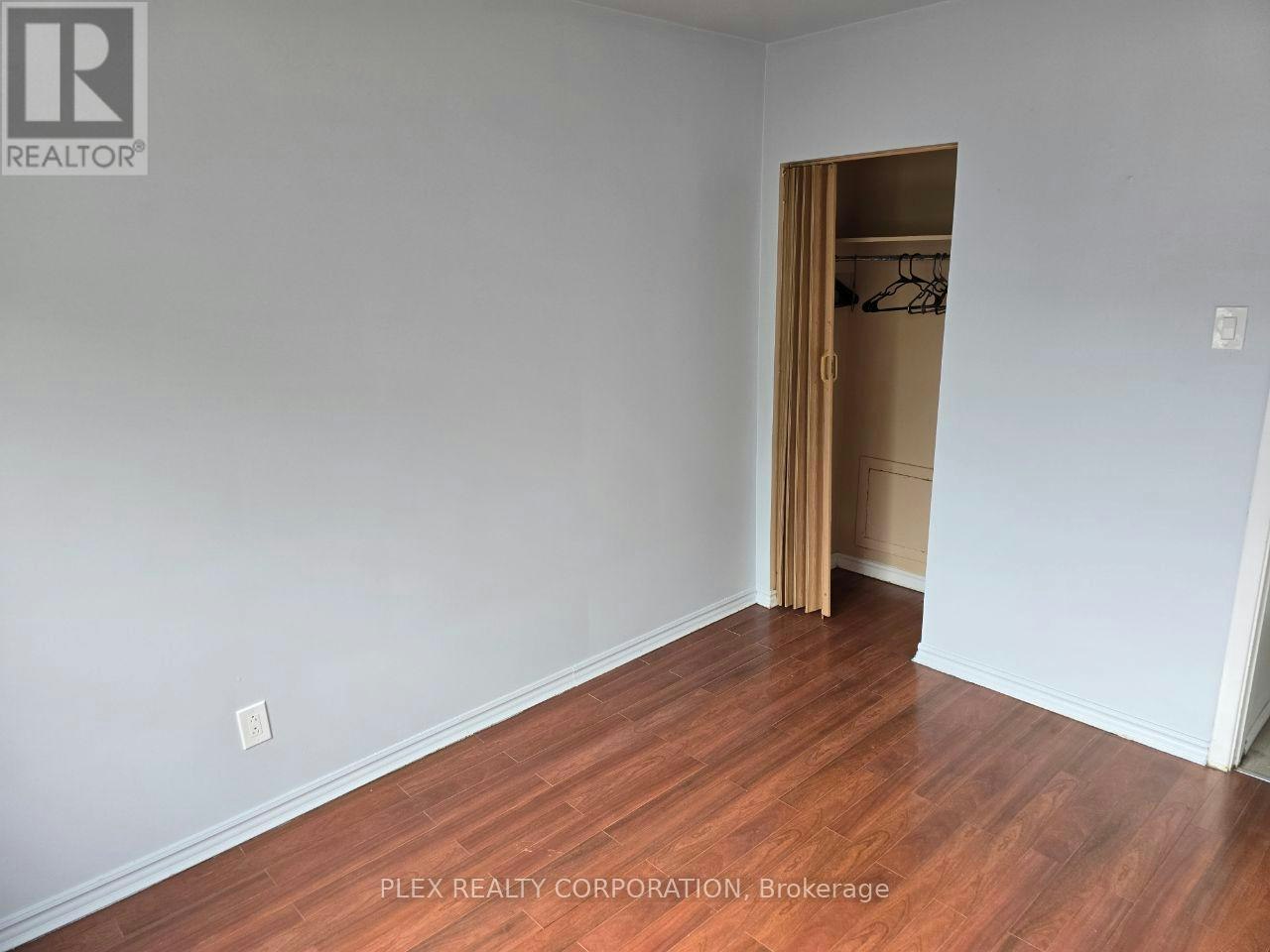 2 25a Milton Street, Toronto, ON, M8Y 2X7 - 5