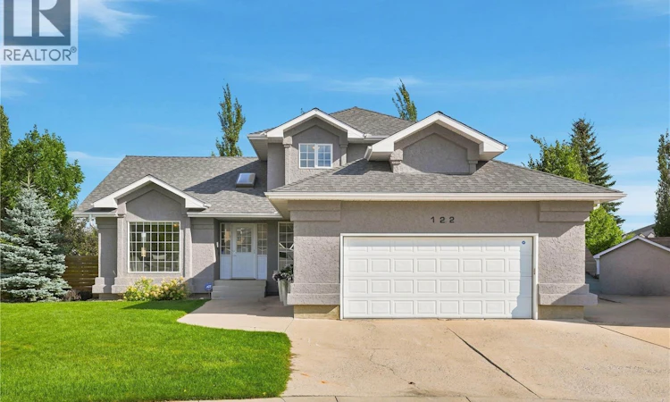 122 Lavalee Place