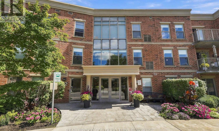 118-22 James Hill Court