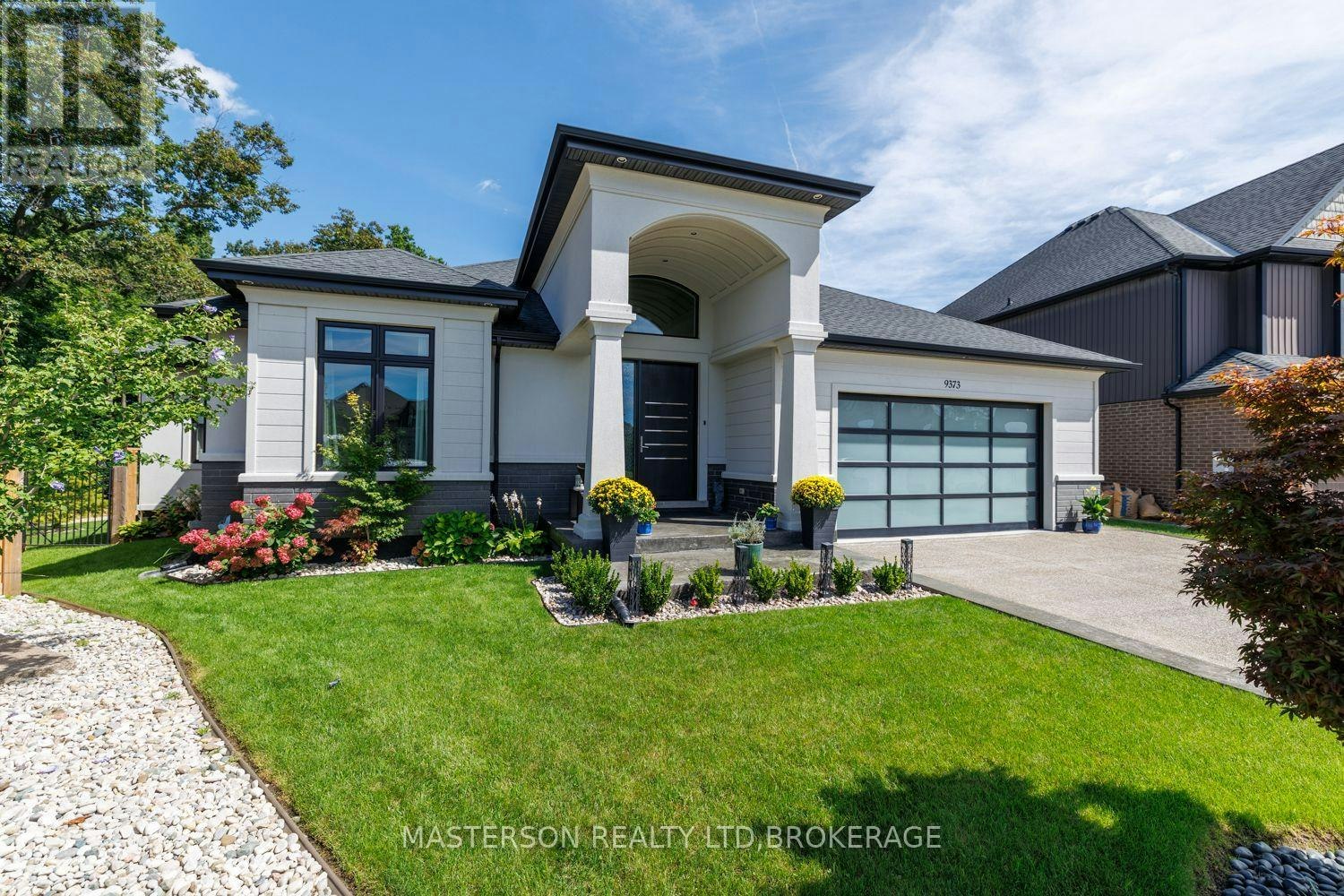 9373 Madison Crescent, Niagara Falls, ON, L2H 0M3