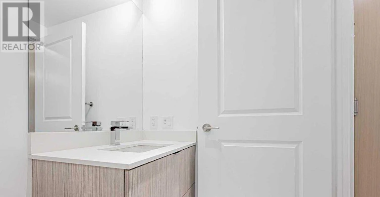 2103-395 Bloor Street E, Toronto, ON, M4W 0B4 - 13