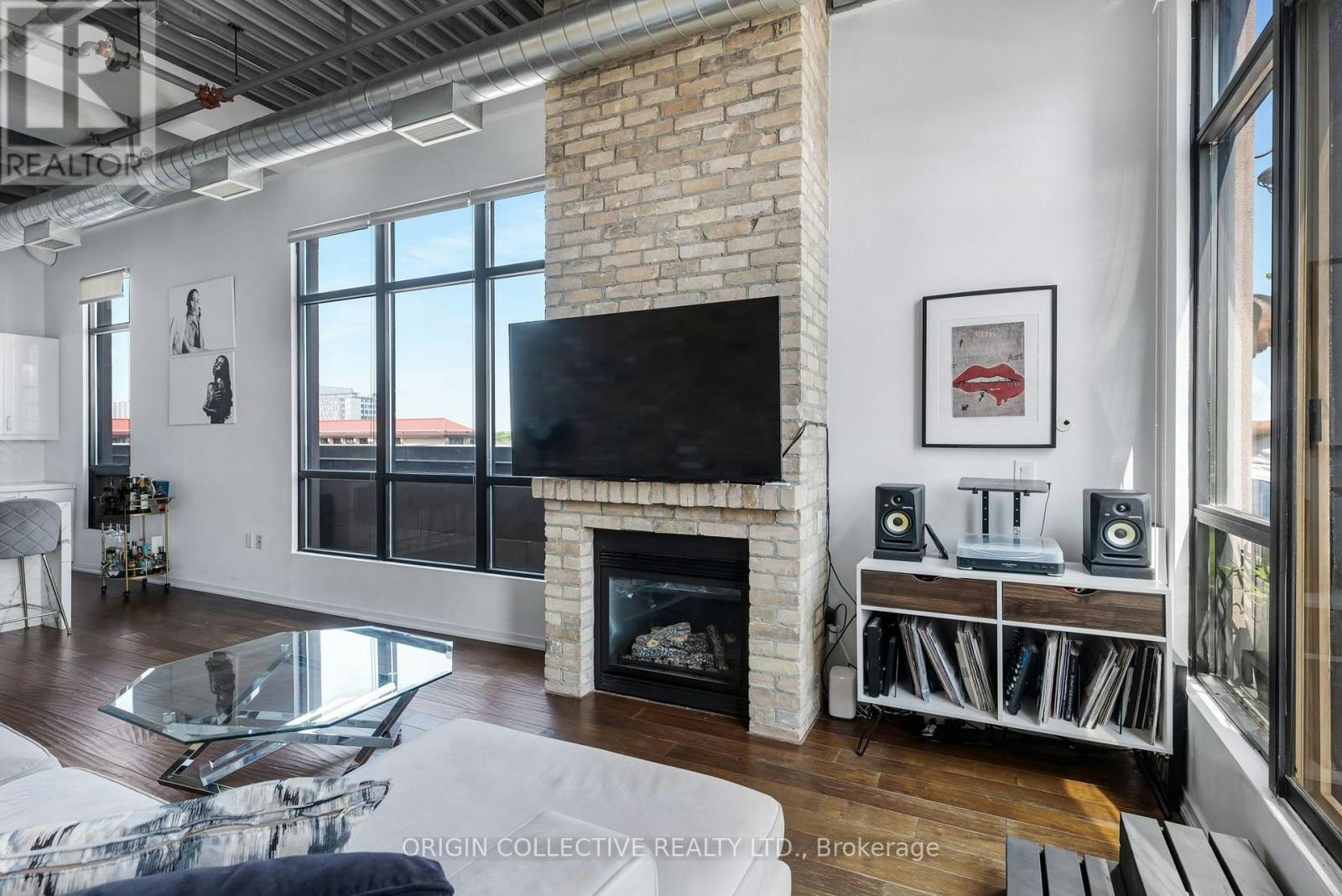 PH2-736 Dundas Street E, Toronto, ON, M5A 2C5 - 11