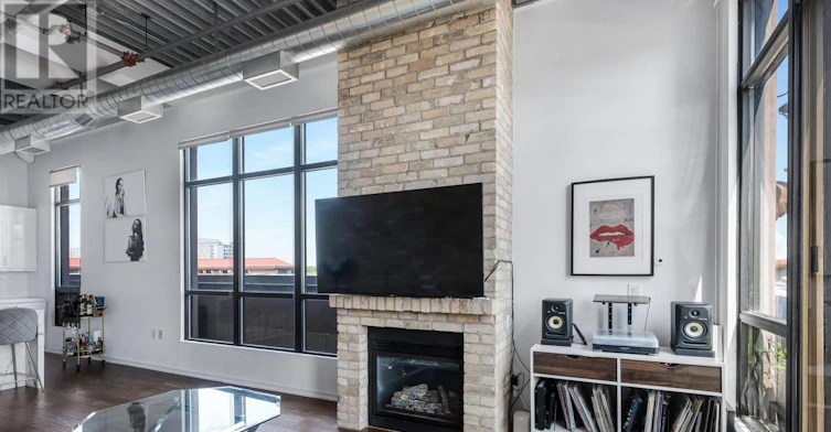 PH2-736 Dundas Street E, Toronto, ON, M5A 2C5 - 11
